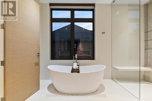 1222 Mississauga Road, Mississauga, ON - Indoor Photo Showing Bathroom