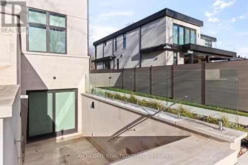 1222 Mississauga Road, Mississauga, ON - Outdoor With Exterior