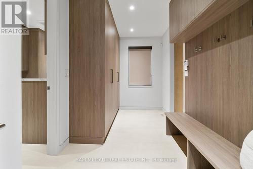 1222 Mississauga Road, Mississauga, ON - Indoor Photo Showing Other Room