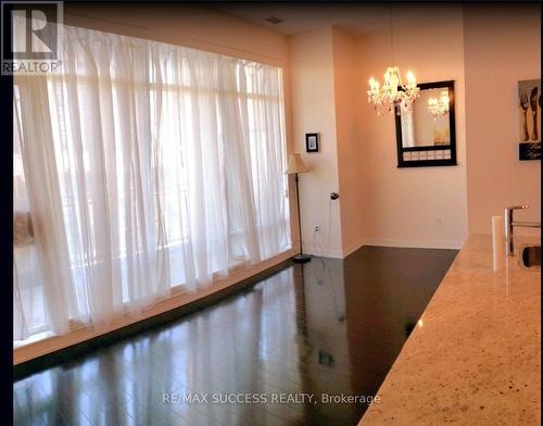 408 - 365 Prince Of Wales Drive, Mississauga, ON - Indoor Photo Showing Other Room