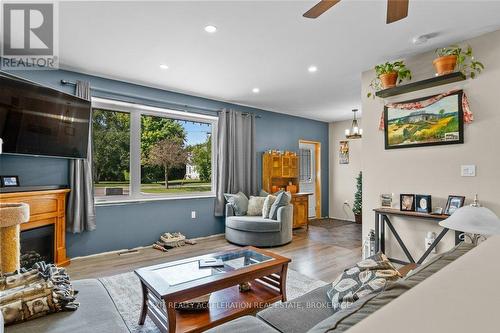 108 Dundas Street, Deseronto (Deseronto (Town)), ON - Indoor Photo Showing Living Room With Fireplace