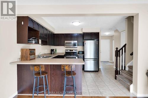 36 Fallowfield Drive, Kitchener, ON - Indoor Photo Showing Kitchen