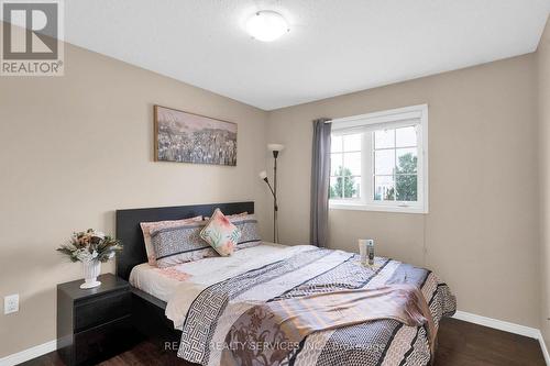 36 Fallowfield Drive, Kitchener, ON - Indoor Photo Showing Bedroom