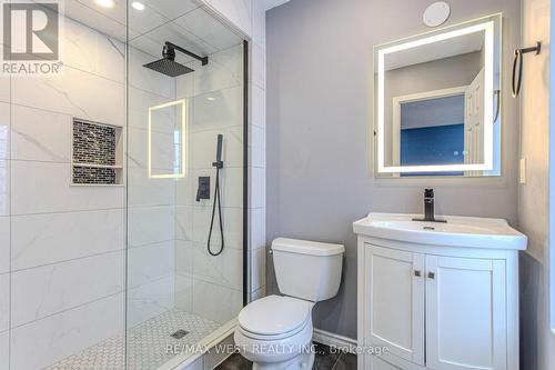 1508 Pinecliff Road, Oakville, ON - Indoor Photo Showing Bathroom
