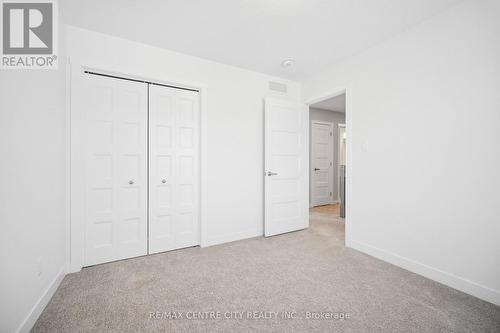 24 Oakmont Street, St. Thomas, ON - Indoor Photo Showing Other Room