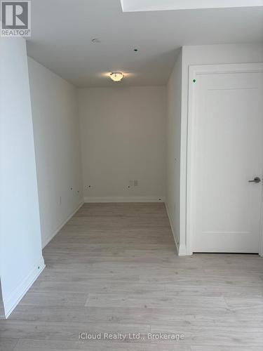 708 - 412 Silver Maple Road, Oakville, ON - Indoor Photo Showing Other Room