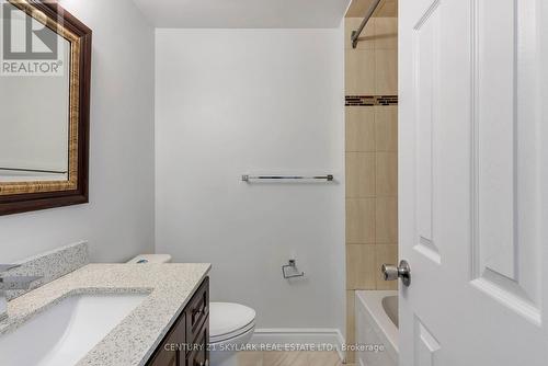 235 Fleetwood Crescent, Brampton, ON - Indoor Photo Showing Bathroom