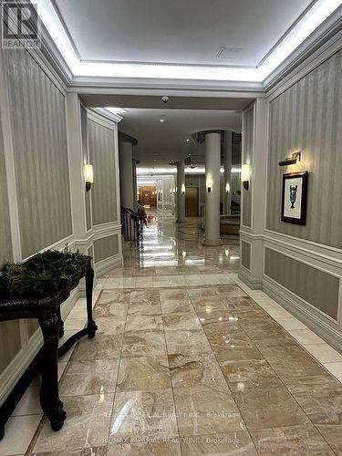 1604 - 35 Kingsbridge Garden Circle, Mississauga, ON - Indoor Photo Showing Other Room