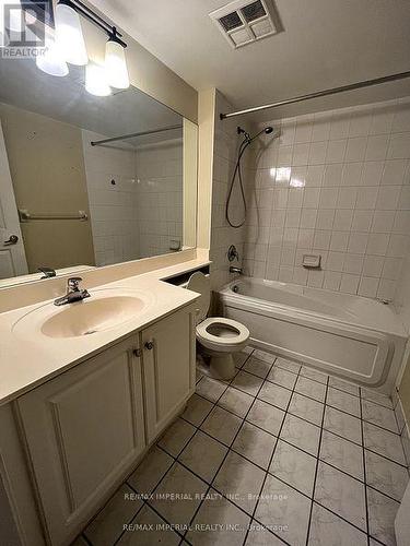1604 - 35 Kingsbridge Garden Circle, Mississauga, ON - Indoor Photo Showing Bathroom