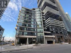 809 - 60 ANNIE CRAIG DRIVE  Toronto, ON M8V 0C5