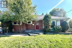 B - 126 NORICE STREET  Ottawa, ON K2G 2Y3