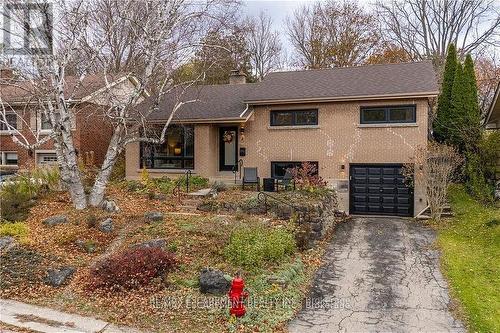 7 Glenmorris Drive, Hamilton, ON - Outdoor