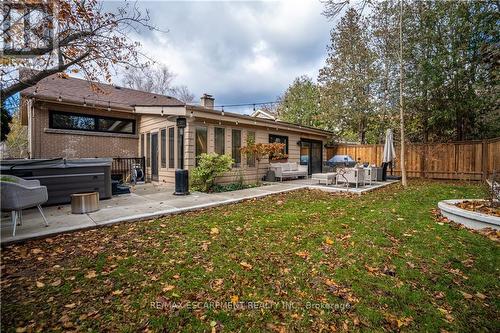 7 Glenmorris Drive, Hamilton, ON - Outdoor With Deck Patio Veranda