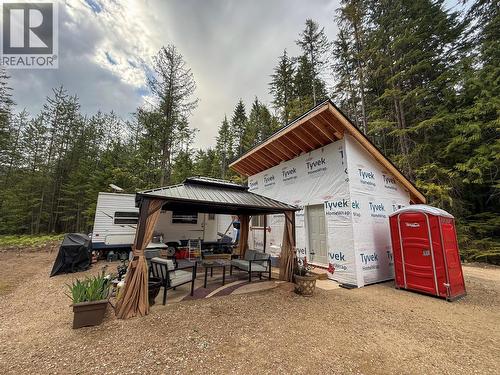 3945 Saunders Road, Passmore, BC 