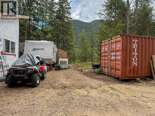 3945 Saunders Road, Passmore, BC 