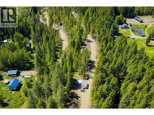 3945 Saunders Road, Passmore, BC 