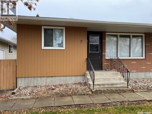 7 McMurchy AVENUE  Regina, SK S4R 3G1