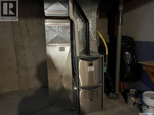 7 Mcmurchy Avenue, Regina, SK - Indoor Photo Showing Basement