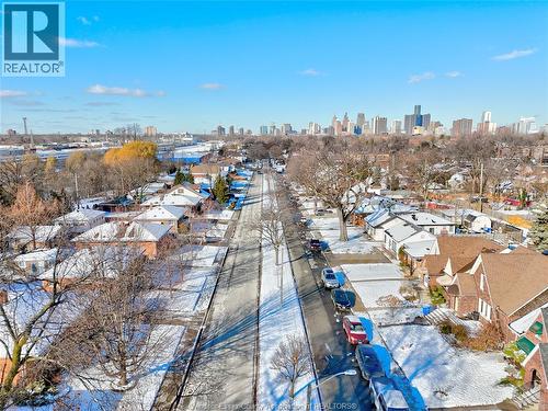 1310 Janette Avenue, Windsor, ON - Outdoor With View