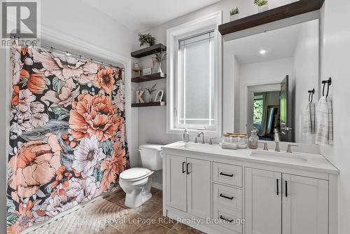 39626 Glenannon Road, Morris Turnberry (Turnberry), ON - Indoor Photo Showing Bathroom