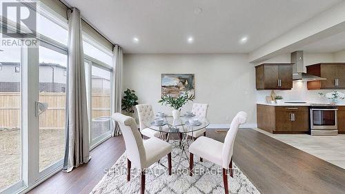 1395 Lawson Road, London North (North I), ON - Indoor Photo Showing Dining Room