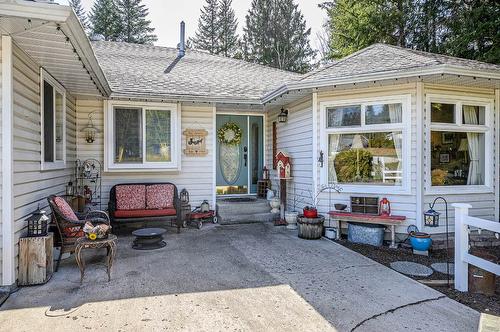 361 Wyndhaven Place, Clearwater, BC - Outdoor