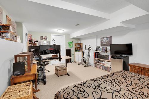 361 Wyndhaven Place, Clearwater, BC - Indoor