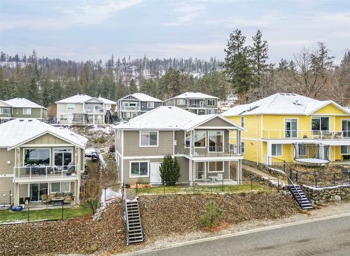 9829 Crimson Road, Lake Country, BC - Outdoor With Deck Patio Veranda