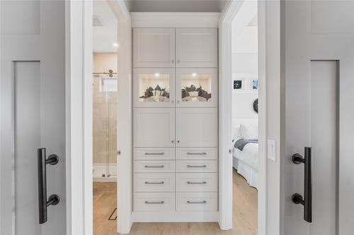 608 Mt Ida Crescent, Coldstream, BC - Indoor