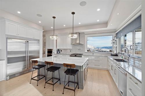 608 Mt Ida Crescent, Coldstream, BC - Indoor Photo Showing Kitchen With Double Sink With Upgraded Kitchen