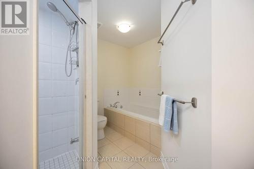 526 Church Street, Markham, ON - Indoor Photo Showing Bathroom