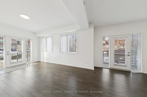 110-5705 Long Valley Road, Mississauga, ON - Indoor Photo Showing Living Room