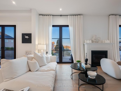 1335 Britton Crescent, Milton, ON - Indoor Photo Showing Living Room With Fireplace