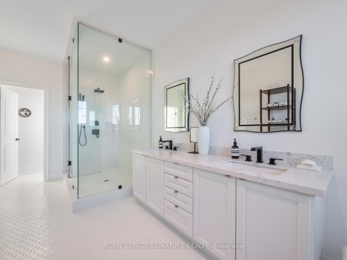 1335 Britton Crescent, Milton, ON - Indoor Photo Showing Bathroom