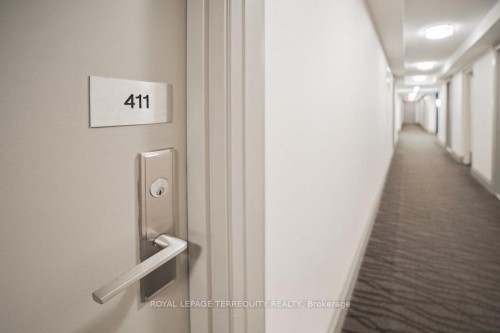 411-275 Yorkland Road, Toronto, ON - Indoor Photo Showing Other Room