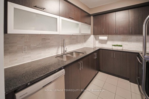 411-275 Yorkland Road, Toronto, ON - Indoor Photo Showing Kitchen With Double Sink With Upgraded Kitchen