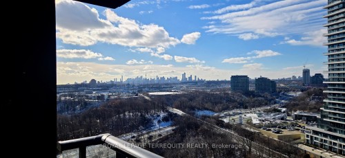 1515-1 Quarrington Lane, Toronto, ON - Outdoor With View