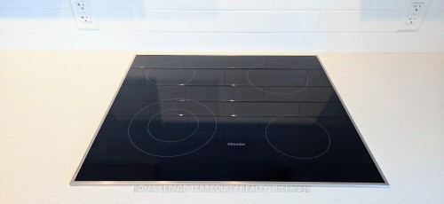 1515-1 Quarrington Lane, Toronto, ON - 