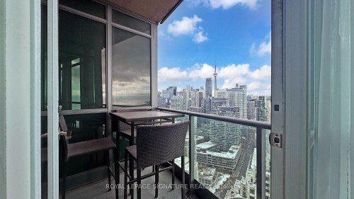 3403-215 Fort York Boulevard, Toronto, ON - Outdoor With Balcony With Exterior