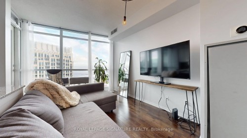 3403-215 Fort York Boulevard, Toronto, ON - Indoor Photo Showing Living Room