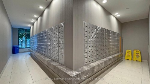 3403-215 Fort York Boulevard, Toronto, ON - Indoor Photo Showing Other Room