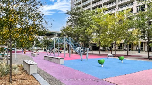 3403-215 Fort York Boulevard, Toronto, ON - Outdoor