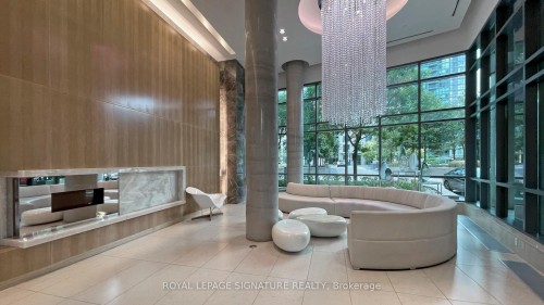 3403-215 Fort York Boulevard, Toronto, ON - Indoor Photo Showing Other Room