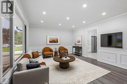 5440 Lyndon, Windsor, ON - Indoor Photo Showing Living Room