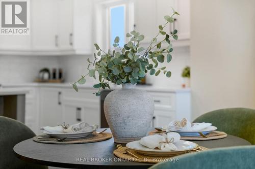 17 - 29 Weymouth Street, Woolwich, ON - Indoor Photo Showing Dining Room