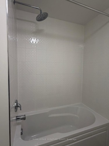 19 Kings Hill Drive, Brampton, ON - Indoor Photo Showing Bathroom