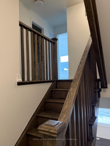 19 Kings Hill Drive, Brampton, ON - Indoor Photo Showing Other Room