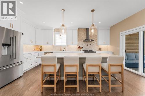 4523 Anderson, Lakeshore, ON - Indoor Photo Showing Kitchen With Upgraded Kitchen
