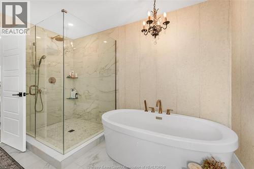 4523 Anderson, Lakeshore, ON - Indoor Photo Showing Bathroom