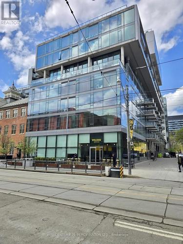 213 - 560 KING STREET W  Toronto, ON M5V 0L6